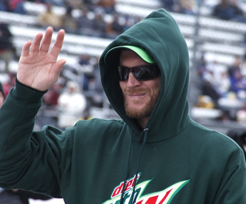 MV_DaleJr01